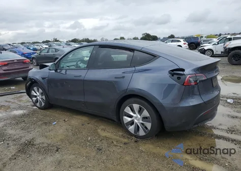 2023 Tesla Model Y from USA, damaged, VIN 7SAYGDED0PF945725